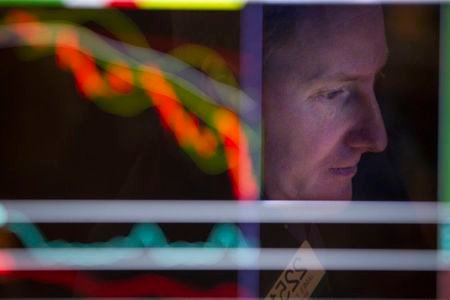 European Defence Stocks Dip Amidst Hopes for Ukraine-Russia Peace