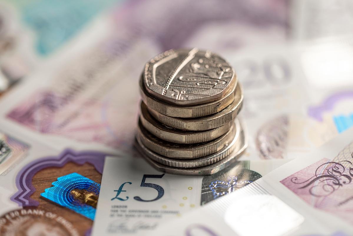 UK savings accounts and interest rates