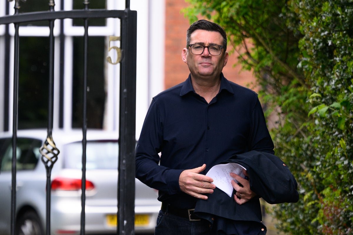 A divided UK: voters remain uncertain about Brexit as politicians re-evaluate their positions, with the Union Jack flag in the background, symbolising the ongoing debate and uncertainty surrounding the UK's future