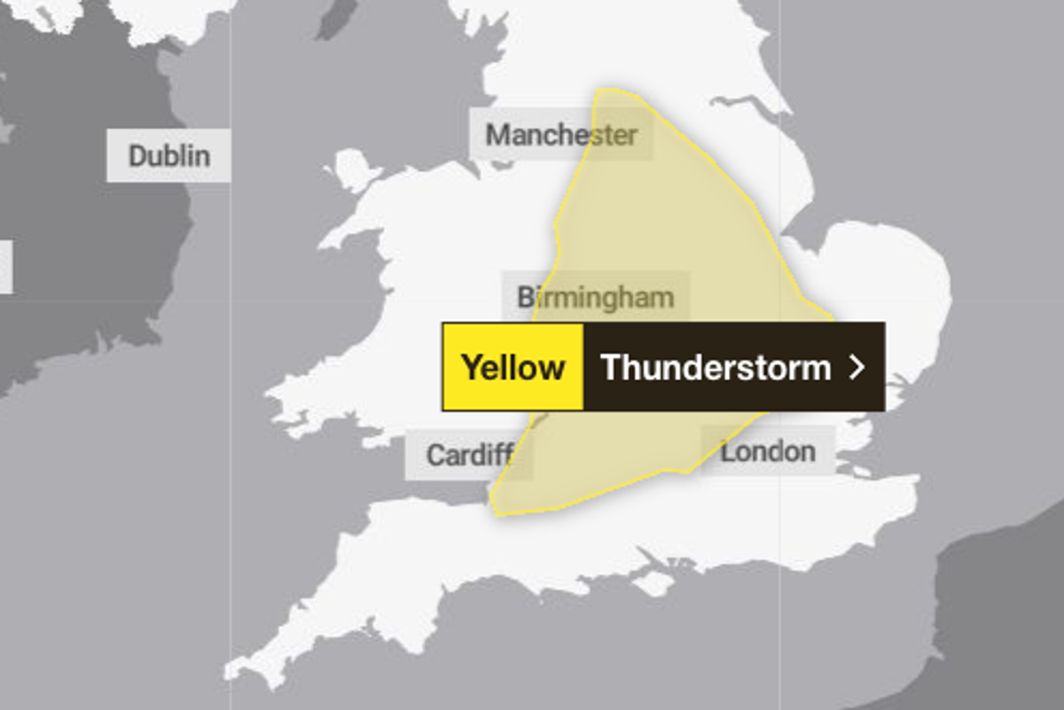 A map of the UK showing areas at risk of thunderstorms, with a dark cloud looming over the country, bringing heavy rain and strong winds, as the Met Office issues a warning for thunderstorms amid the record-breaking heatwave