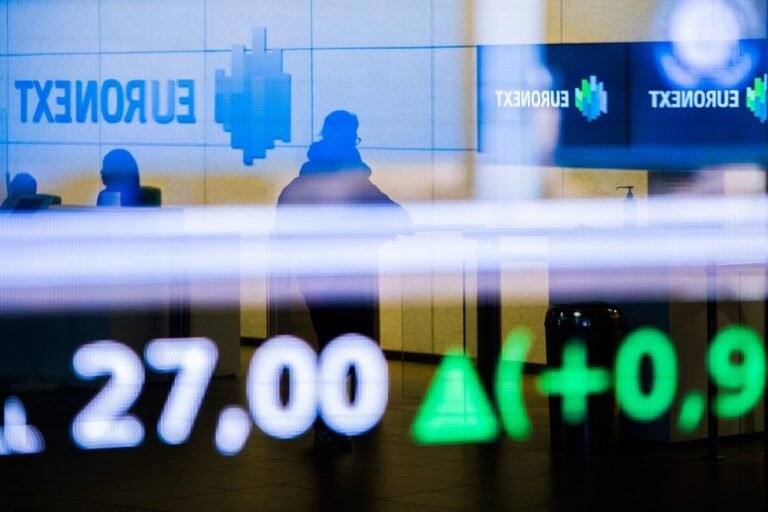 UK stocks and tech sector growth