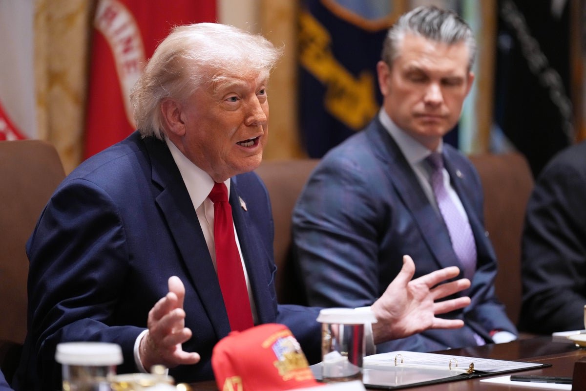 Donald Trump speaking at a press conference, with a graph of oil prices in the background, as the primary keyword Iran peace is discussed
