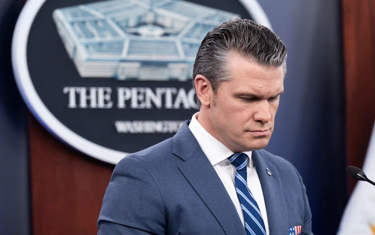 A dramatic image of the Pentagon building in Washington, with a sense of urgency and crisis in the air, as the Iran war strategy continues to escalate, with the US military and Trump administration at the centre of the geopolitical crisis