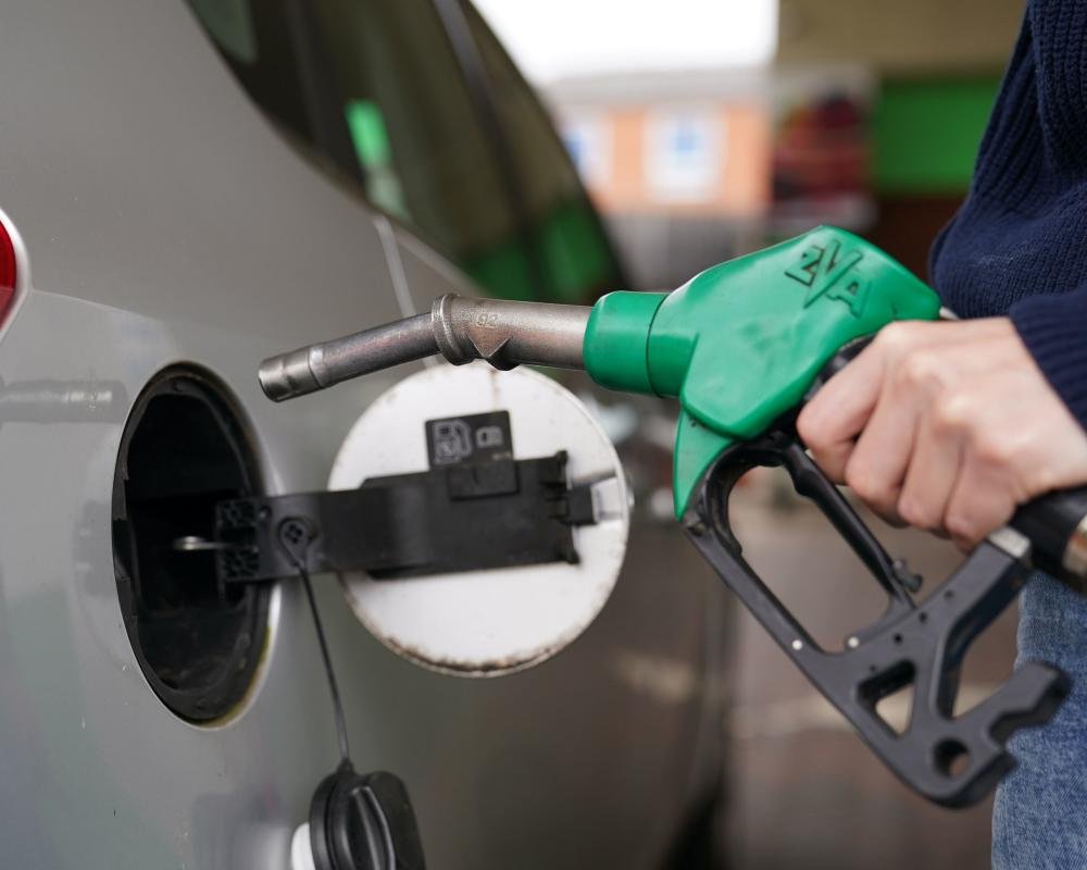 UK fuel prices overcharge drivers at pump