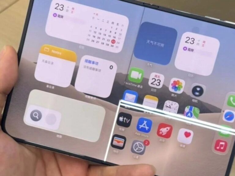 iPhone Duo with cracked screen
