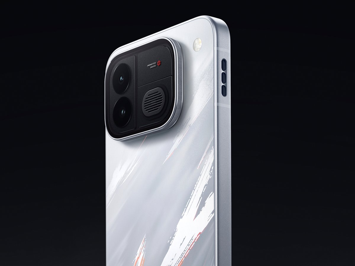 iQOO Neo 12 gaming phone