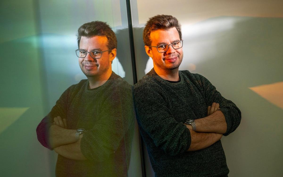 AI firms sold in £740m deal, Vote Leave linked