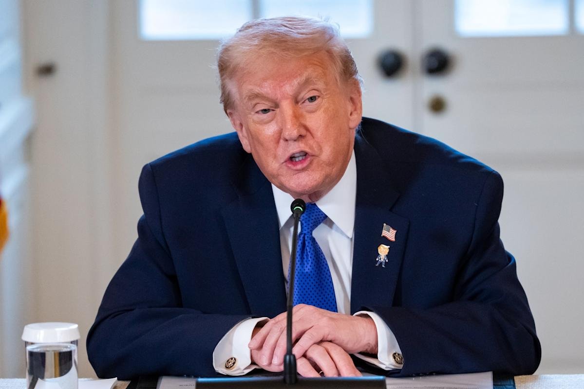 credit card interest rates capped at 10%